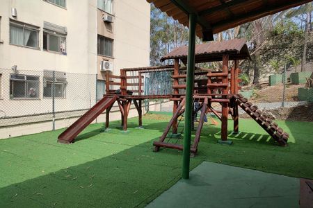 Apartamento à venda com 70m², 3 quartos e 1 vaga Apartamento à venda com 70m², 3 quartos e 1 vagaÁrea comum - Playground