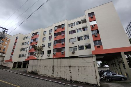 Apartamento à venda com 70m², 3 quartos e 1 vaga Apartamento à venda com 70m², 3 quartos e 1 vagaFachada do bloco