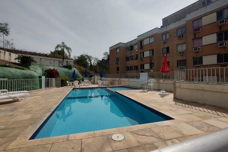 Apartamento à venda com 70m², 3 quartos e 1 vaga Apartamento à venda com 70m², 3 quartos e 1 vagaÁrea comum - Piscina