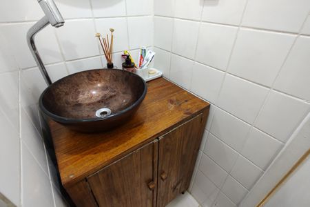 Apartamento à venda com 70m², 3 quartos e 1 vaga Apartamento à venda com 70m², 3 quartos e 1 vagaBanheiro Social