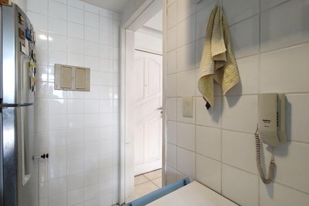 Apartamento à venda com 70m², 3 quartos e 1 vaga Apartamento à venda com 70m², 3 quartos e 1 vagaCozinha - Armários