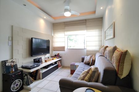 Sala de apartamento à venda com 3 quartos, 70m² em Pechincha, Rio de Janeiro
