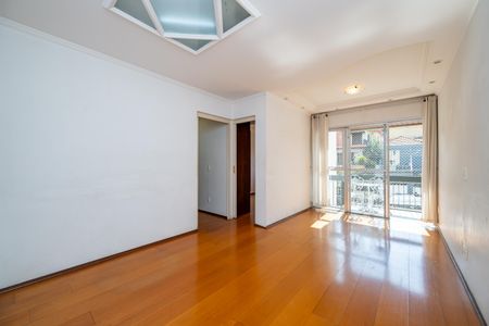 Sala de apartamento para alugar com 3 quartos, 75m² em Parque Jabaquara, São Paulo