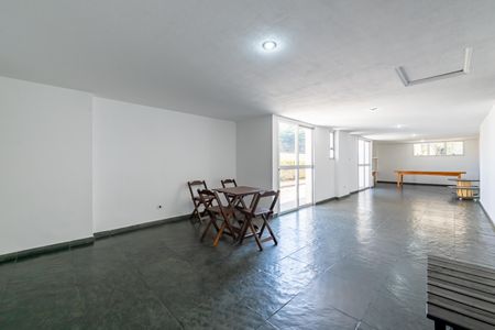 Apartamento para alugar com 75m², 3 quartos e 1 vaga Apartamento para alugar com 75m², 3 quartos e 1 vagaÁrea comum - Salão de festas