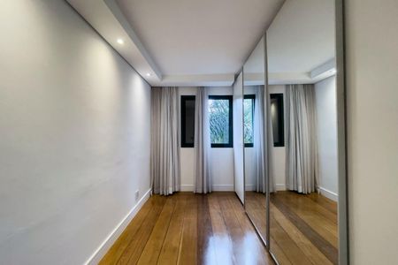 Apartamento à venda com 98m², 2 quartos e 1 vagaQuarto