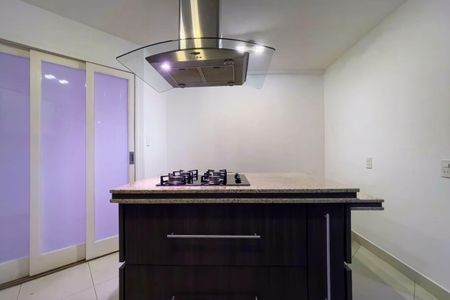 Apartamento à venda com 98m², 2 quartos e 1 vagaCozinha
