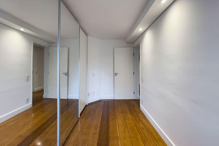 Apartamento à venda com 98m², 2 quartos e 1 vagaQuarto