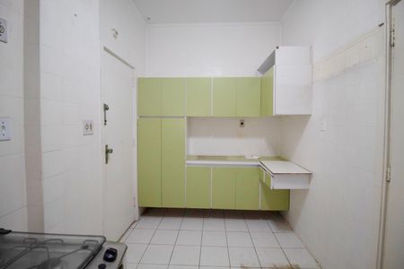 Apartamento à venda com 92m², 2 quartos e sem vaga Apartamento à venda com 92m², 2 quartos e sem vagaCozinha