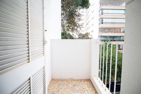 Apartamento à venda com 92m², 2 quartos e sem vaga Apartamento à venda com 92m², 2 quartos e sem vagaQuarto