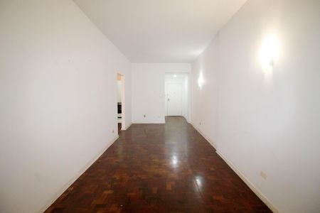 Apartamento à venda com 92m², 2 quartos e sem vaga Apartamento à venda com 92m², 2 quartos e sem vagaSala