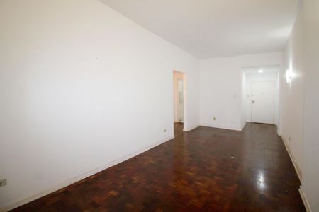 Apartamento à venda com 92m², 2 quartos e sem vaga Apartamento à venda com 92m², 2 quartos e sem vagaSala