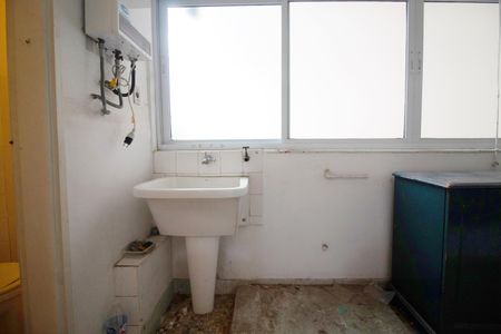 Apartamento à venda com 92m², 2 quartos e sem vaga Apartamento à venda com 92m², 2 quartos e sem vagaÁrea de serviço