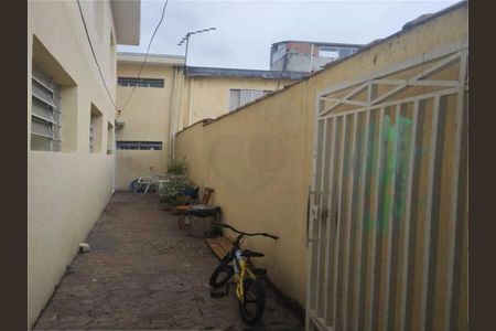 Casa à venda com 203m², 4 quartos e 3 vagas