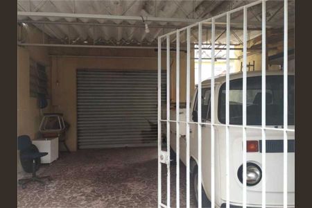 Casa à venda com 203m², 4 quartos e 3 vagas