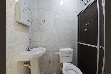 Casa para alugar com 100m², 3 quartos e sem vaga Casa para alugar com 100m², 3 quartos e sem vagaBanheiro