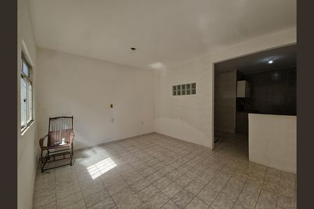 Casa para alugar com 100m², 3 quartos e sem vaga Casa para alugar com 100m², 3 quartos e sem vagasala