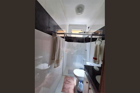 Casa à venda com 143m², 4 quartos e 2 vagas
