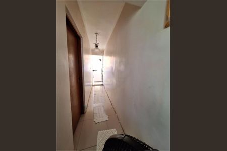 Casa à venda com 143m², 4 quartos e 2 vagas