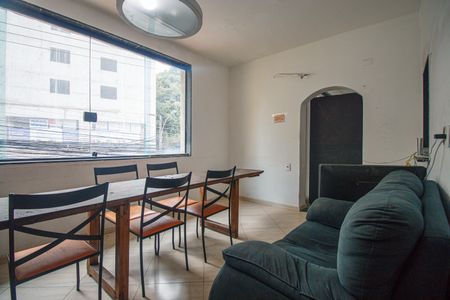 Sala de casa para alugar com 3 quartos, 130m² em Imperial de São Cristóvão, Rio de Janeiro