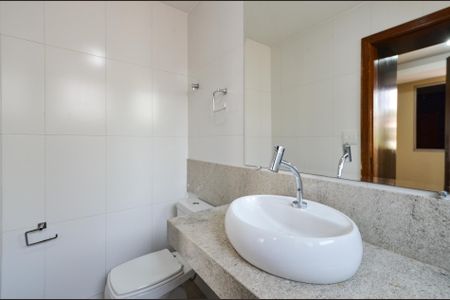 Apartamento à venda com 263m², 4 quartos e 2 vagasBanheiro Suíte
