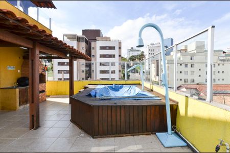 Apartamento à venda com 263m², 4 quartos e 2 vagasÁrea Cobertura