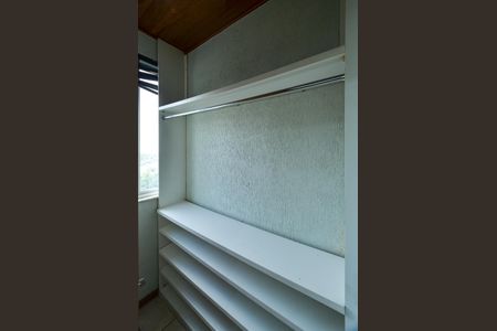 Apartamento à venda com 263m², 4 quartos e 2 vagasCloset Suíte