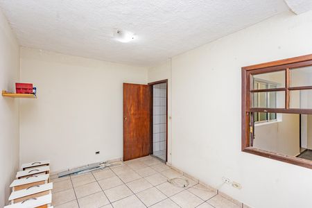 Sala de casa para alugar com 2 quartos, 75m² em Vila Liviero, São Paulo