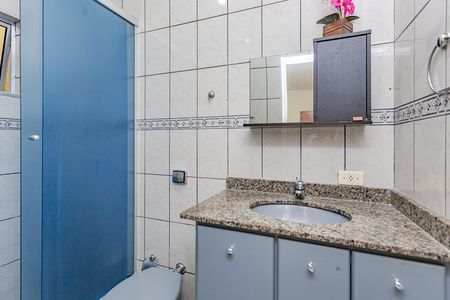 Casa para alugar com 75m², 2 quartos e sem vaga Casa para alugar com 75m², 2 quartos e sem vagaBanheiro da Suíte
