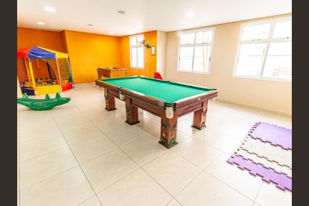 Apartamento à venda com 60m², 2 quartos e 1 vaga Apartamento à venda com 60m², 2 quartos e 1 vagaÁrea comum - Salão de jogos