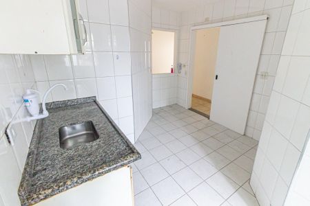 Apartamento à venda com 60m², 2 quartos e 1 vaga Apartamento à venda com 60m², 2 quartos e 1 vagaCozinha