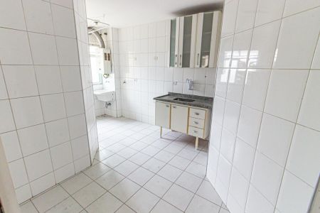 Apartamento à venda com 60m², 2 quartos e 1 vaga Apartamento à venda com 60m², 2 quartos e 1 vagaCozinha