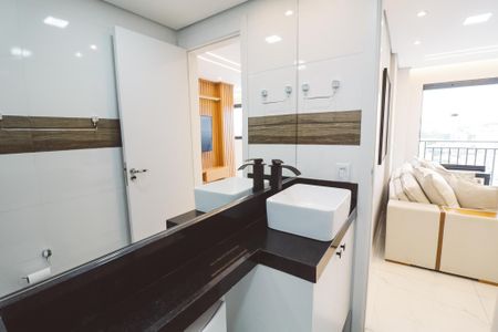 Apartamento para alugar com 56m², 3 quartos e 1 vaga Apartamento para alugar com 56m², 3 quartos e 1 vagaBanheiro
