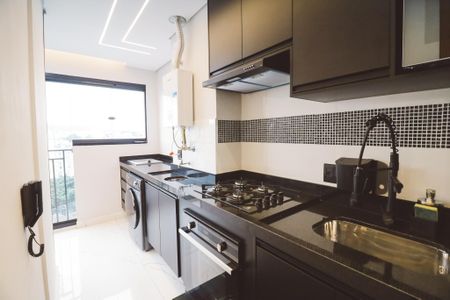 Apartamento para alugar com 56m², 3 quartos e 1 vaga Apartamento para alugar com 56m², 3 quartos e 1 vagaCozinha e Área de Serviço
