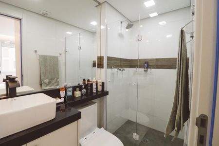 Apartamento para alugar com 56m², 3 quartos e 1 vaga Apartamento para alugar com 56m², 3 quartos e 1 vagaBanheiro da Suíte