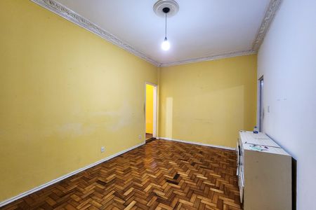 Apartamento para alugar com 115m², 3 quartos e sem vaga Apartamento para alugar com 115m², 3 quartos e sem vagaSala