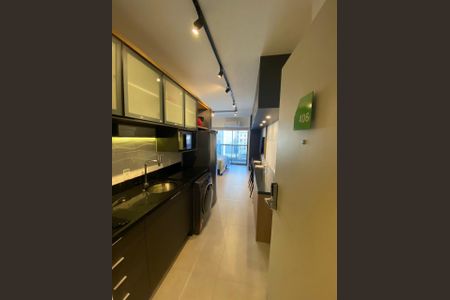 Cozinha de apartamento à venda com 1 quarto, 28m² em República, São Paulo