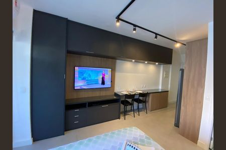 Cozinha de apartamento à venda com 1 quarto, 28m² em República, São Paulo