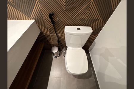 Casa de condomínio à venda com 450m², 4 quartos e 3 vagas Casa de condomínio à venda com 450m², 4 quartos e 3 vagasLavabo
