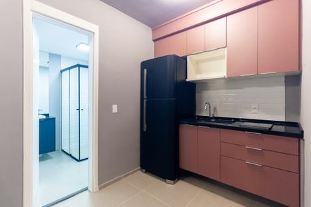 Cozinha de apartamento para alugar com 1 quarto, 30m² em Vila Prudente, São Paulo