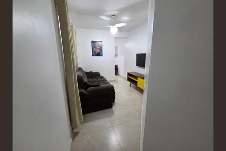 Sala de apartamento para alugar com 1 quarto, 48m² em Aviação, Praia Grande