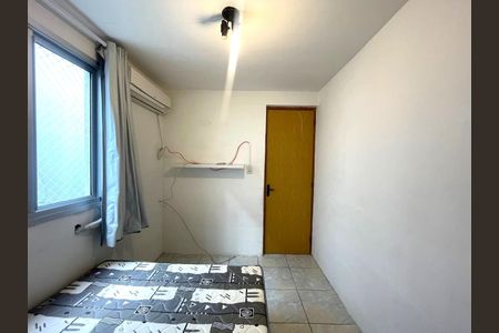 Apartamento à venda com 2 quartos, 48m² em Rio dos Sinos, São Leopoldo