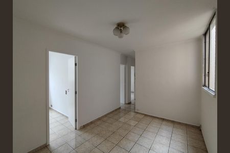 Sala  de apartamento para alugar com 3 quartos, 52m² em Jardim Maristela, São Paulo