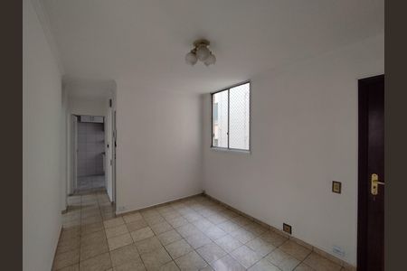 Sala  de apartamento para alugar com 3 quartos, 52m² em Jardim Maristela, São Paulo