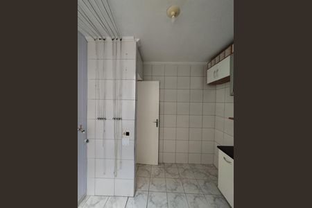 Apartamento para alugar com 52m², 3 quartos e 1 vaga Apartamento para alugar com 52m², 3 quartos e 1 vagaCozinha - Armários