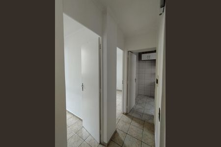 Corredor  de apartamento para alugar com 3 quartos, 52m² em Jardim Maristela, São Paulo