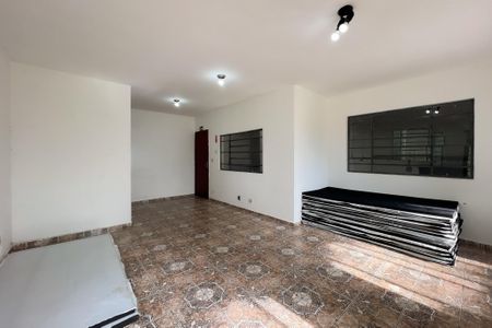 Casa para alugar com 280m², 1 quarto e sem vaga