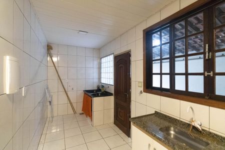 Casa de condomínio para alugar com 70m², 1 quarto e 3 vagas Casa de condomínio para alugar com 70m², 1 quarto e 3 vagasCozinha e Área de Serviço