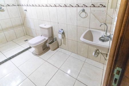 Casa de condomínio para alugar com 70m², 1 quarto e 3 vagas Casa de condomínio para alugar com 70m², 1 quarto e 3 vagasBanheiro