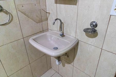 Casa de condomínio para alugar com 70m², 1 quarto e 3 vagas Casa de condomínio para alugar com 70m², 1 quarto e 3 vagasBanheiro