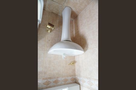 Casa à venda com 350m², 5 quartos e 2 vagasBanheiro 2